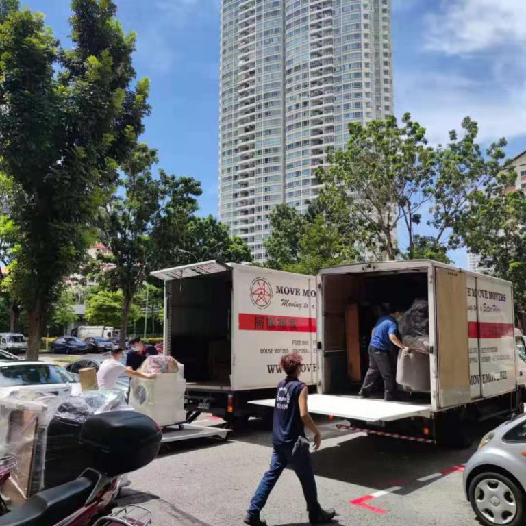 Tailgate lorry setup for appliance pickup in Singapore